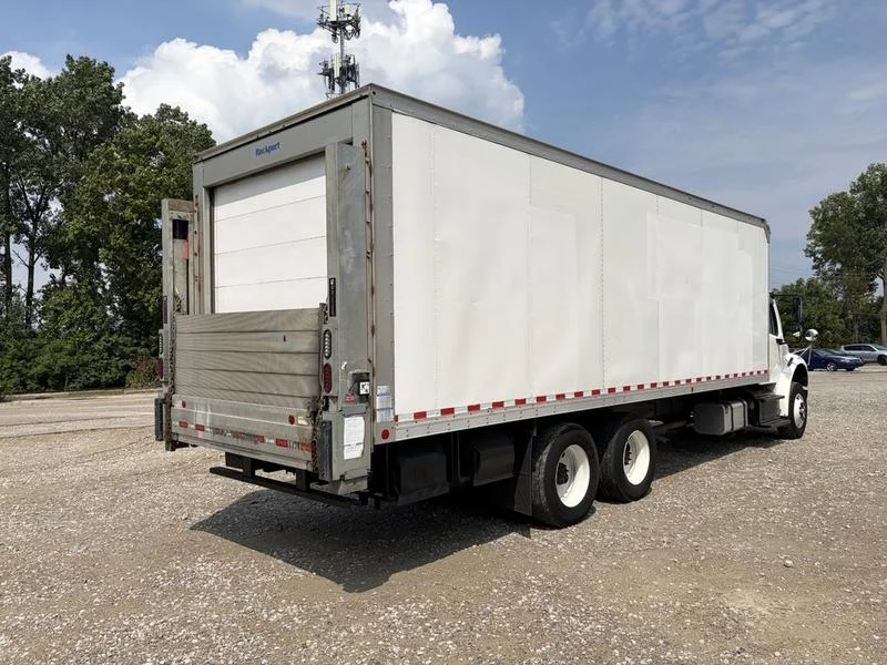 2020 Freightliner M2 106 in Walton, KY — photo 11