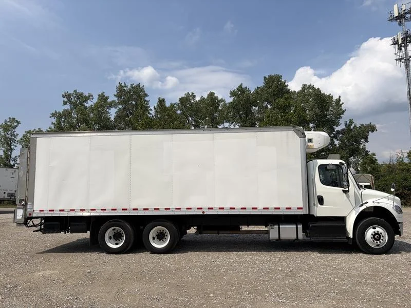 2020 Freightliner M2 106 in Walton, KY — photo 3