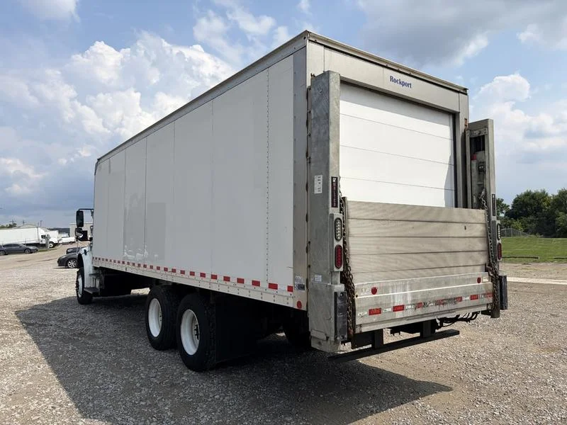 2020 Freightliner M2 106 in Walton, KY — photo 10