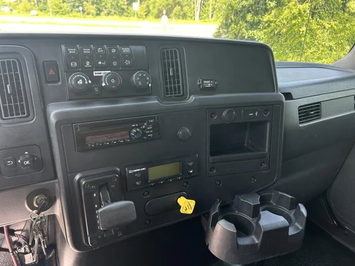 2020 International MV — photo 18