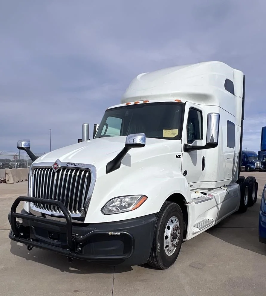 2022 International LT in Fontana, CA