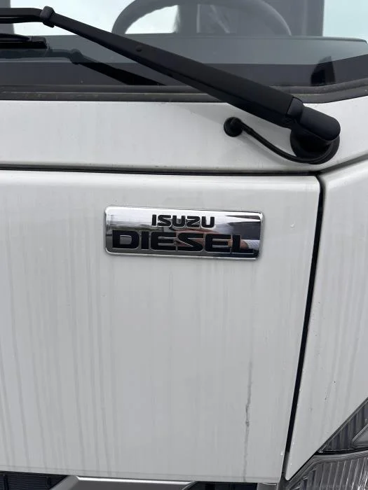 2024 Isuzu NRR in Memphis, TN — photo 24