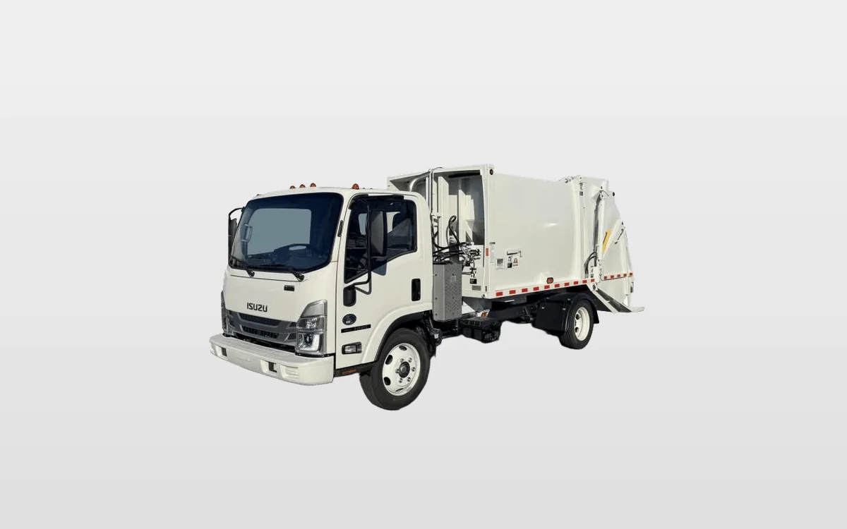 2024 Isuzu NRR - image 1