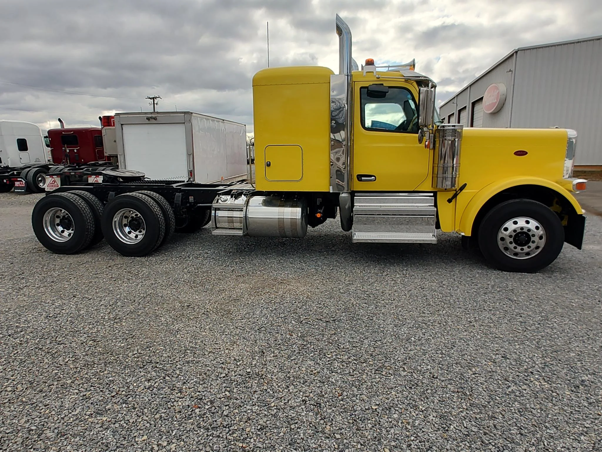 2026 Peterbilt 589 in Richmond, VA — photo 5