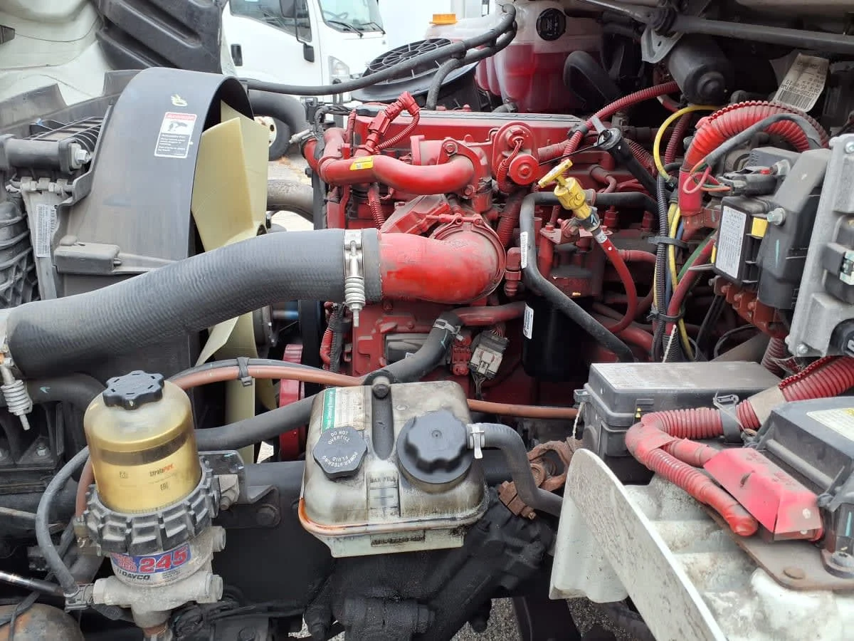 2020 Freightliner M2 106 - image 9