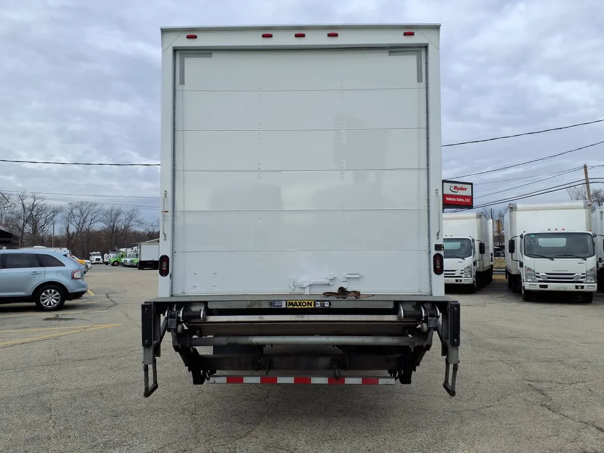 2020 Freightliner M2 106 in Warwick, RI — photo 5