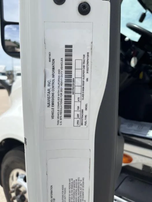 2023 International LT — photo 12