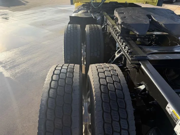 2023 Peterbilt 579 — photo 13