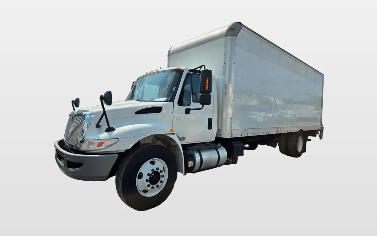 2018 International - image 1