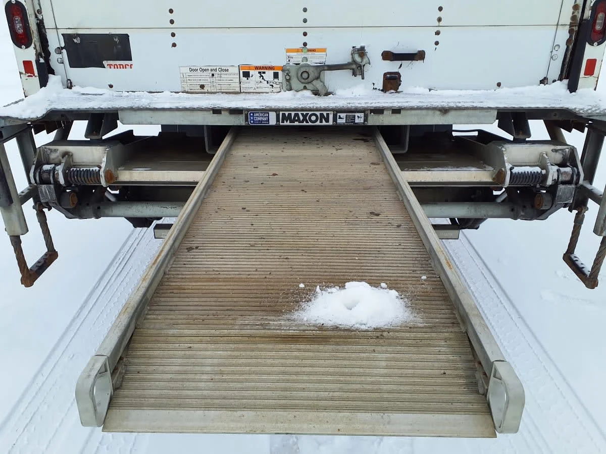 2019 Freightliner M2 106 - image 13