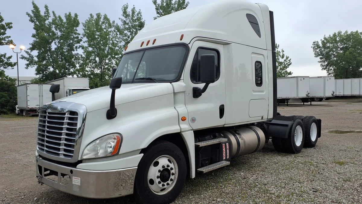 2020 Freightliner Cascadia in West Chester, OH