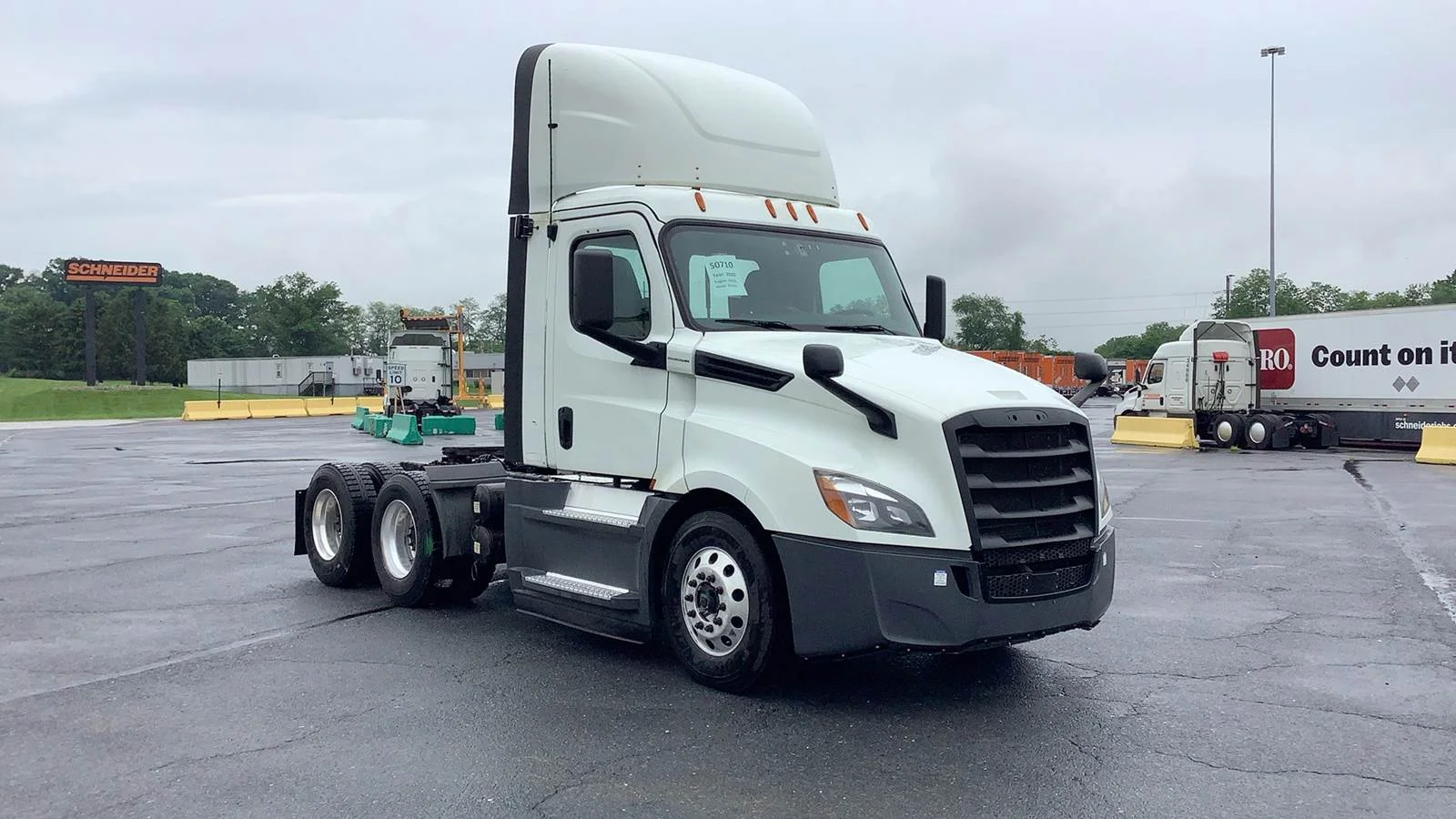 2020 Freightliner Cascadia