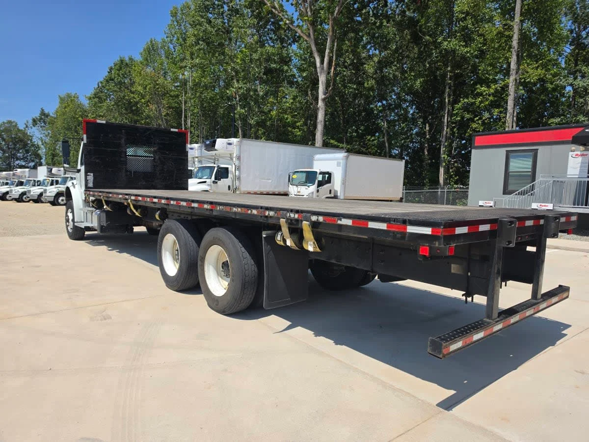 2020 Freightliner M2 106 in Greensboro, NC — photo 6