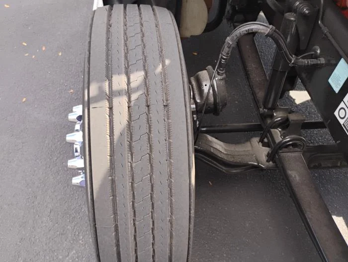 2022 Peterbilt 579 - image 13