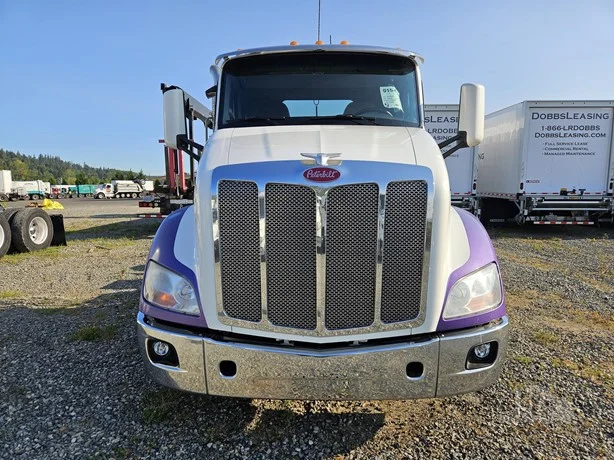 2021 Peterbilt 579 in MS — photo 9