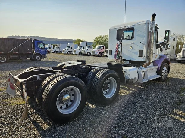 2021 Peterbilt 579 in MS — photo 5