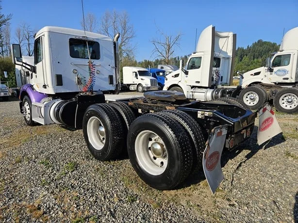 2021 Peterbilt 579 in MS — photo 3