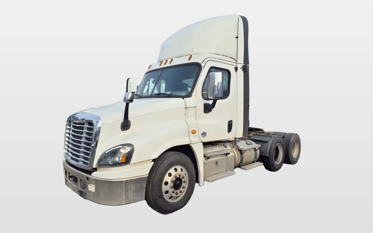 2018 Freightliner - image 1