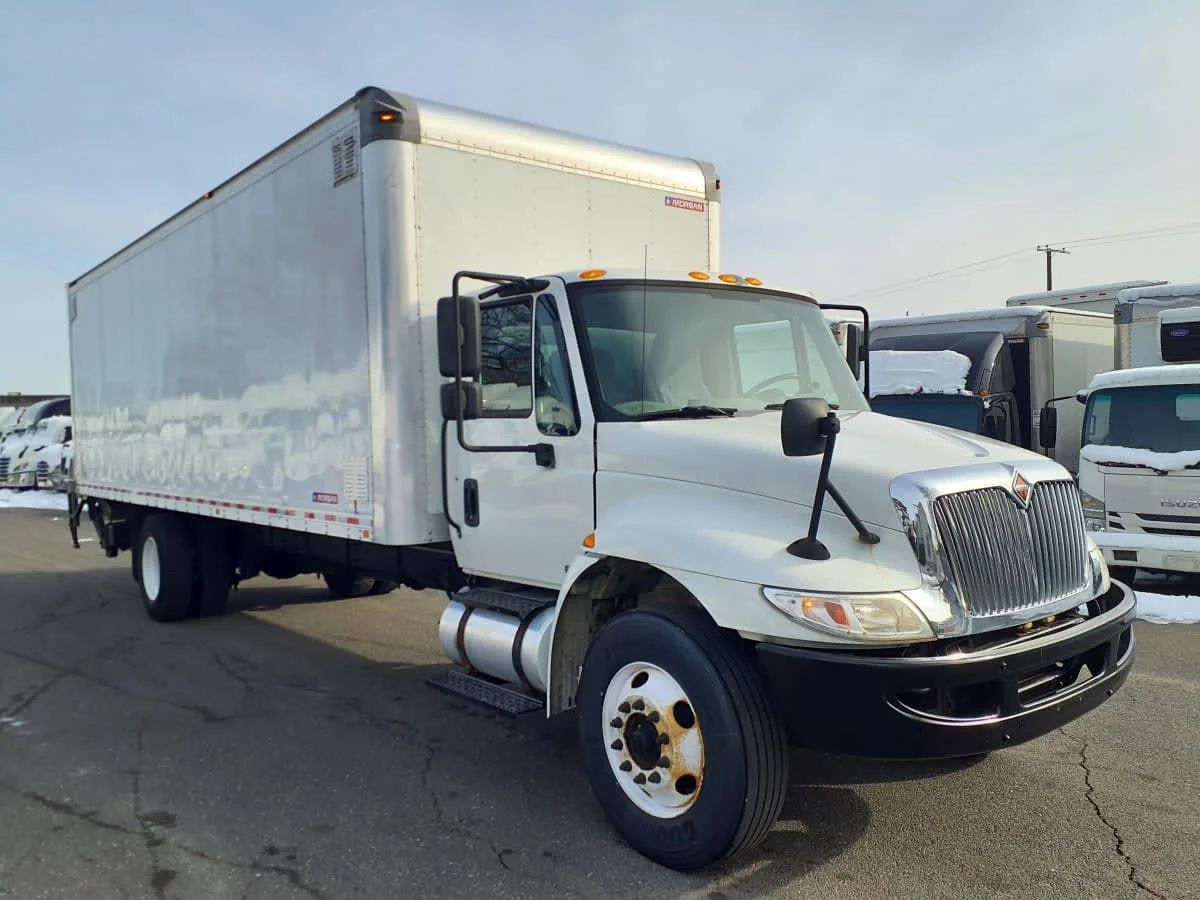 2019 International 4300 in Springfield, MA — photo 3