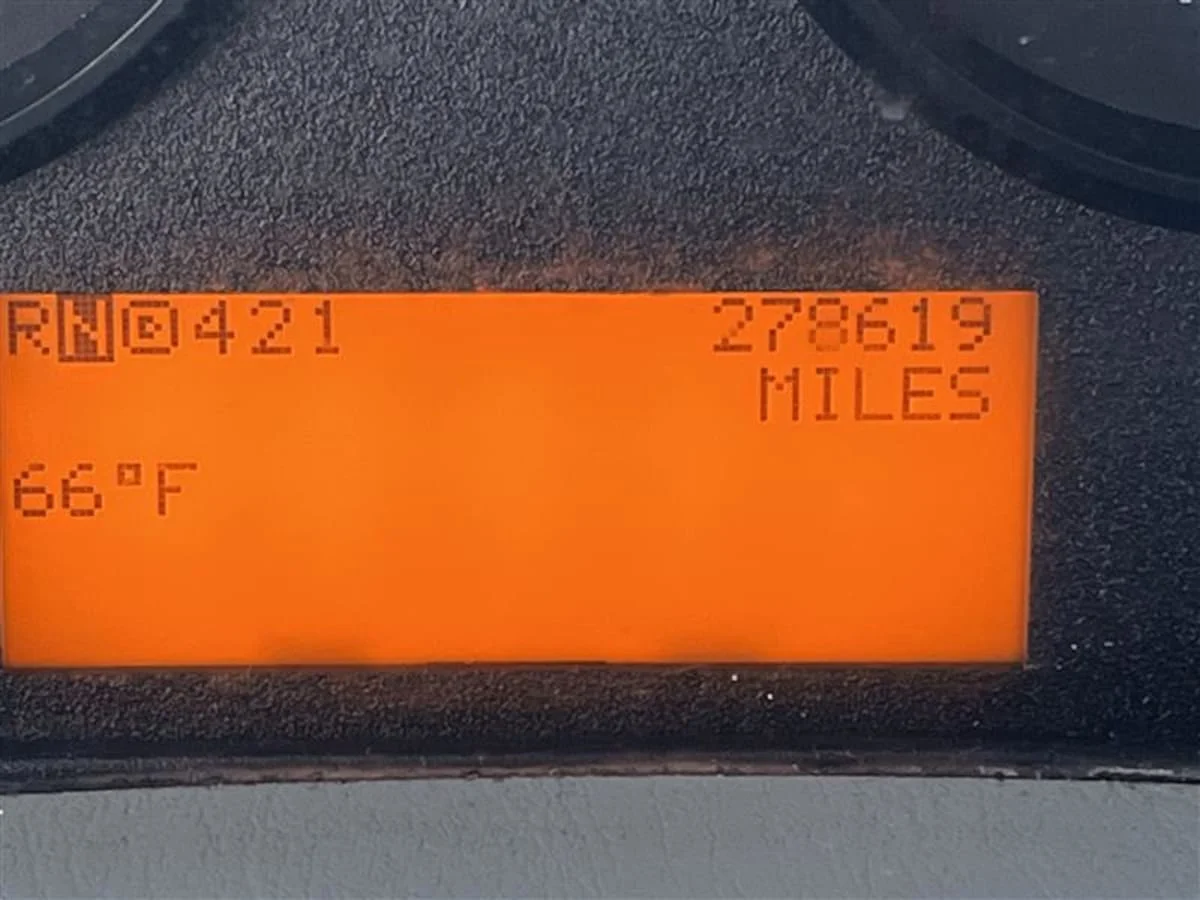 2019 International 4300 - image 10