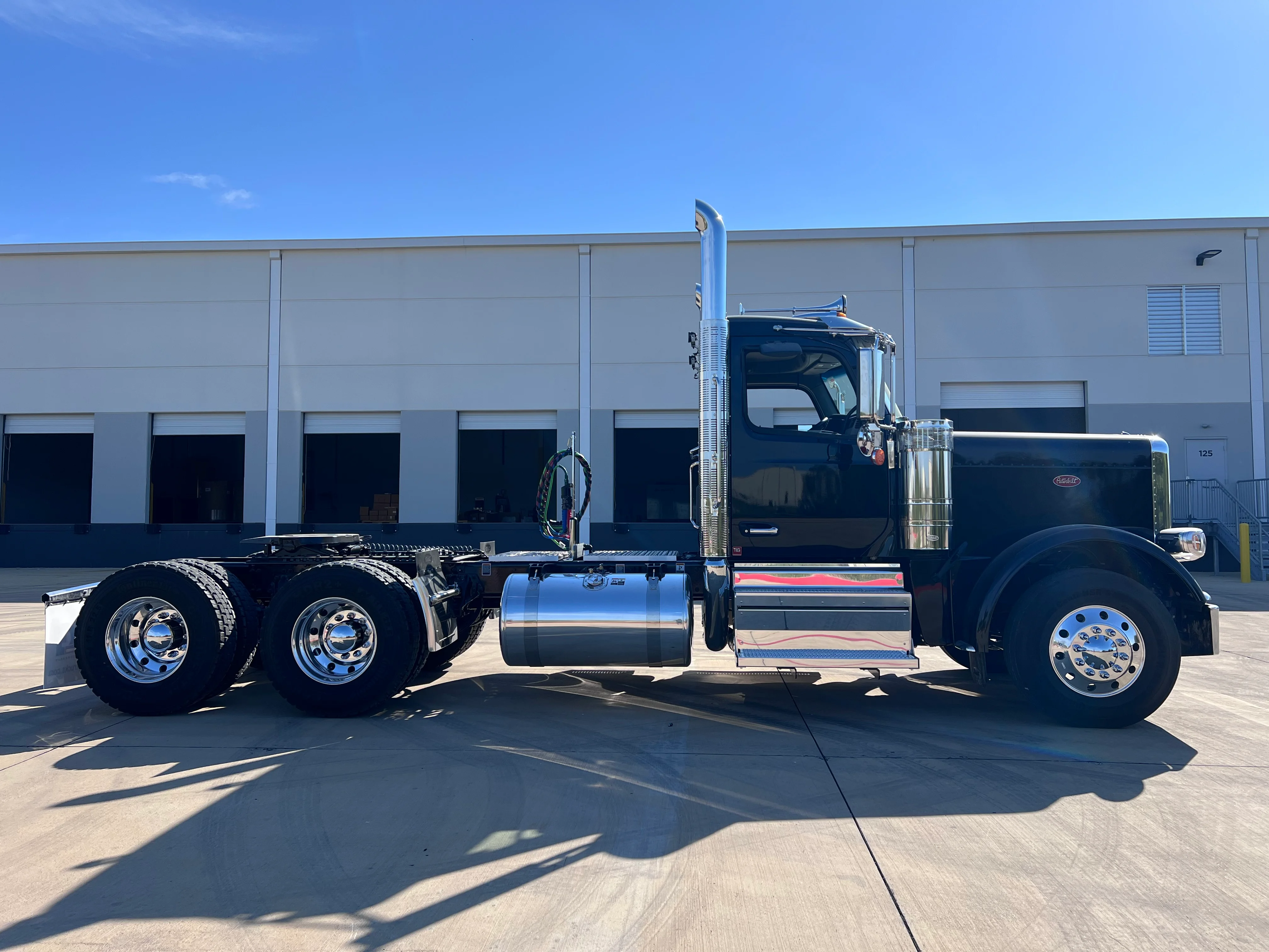 2026 Peterbilt 589 in Joplin, MO — photo 6