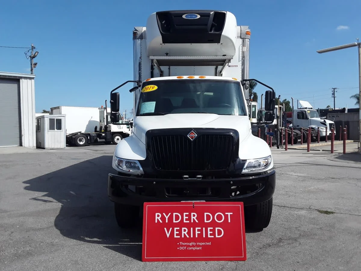 2019 International MV in Montebello, CA — photo 2