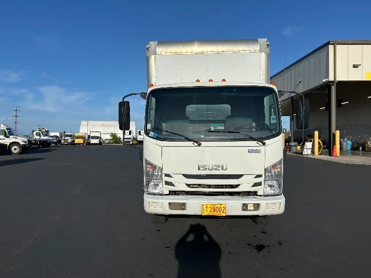 2019 Isuzu NQR - image 2