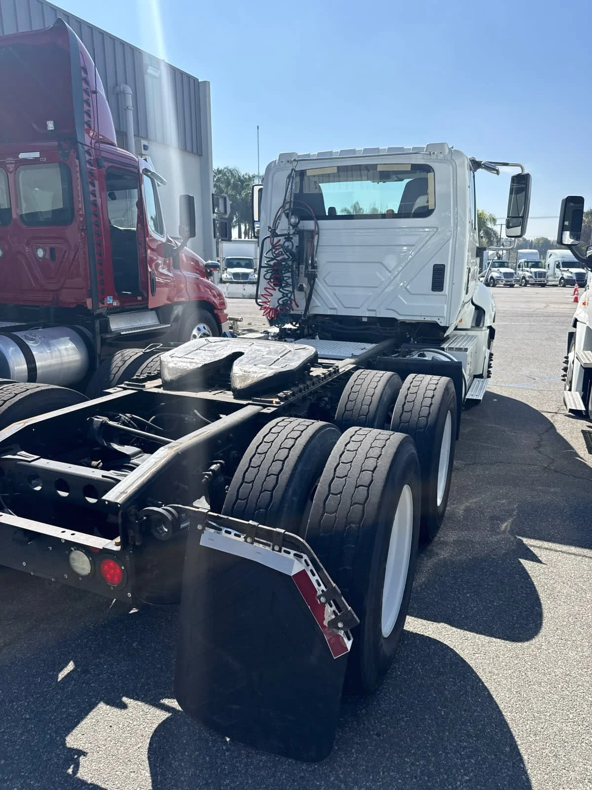 2016 International ProStar - image 4