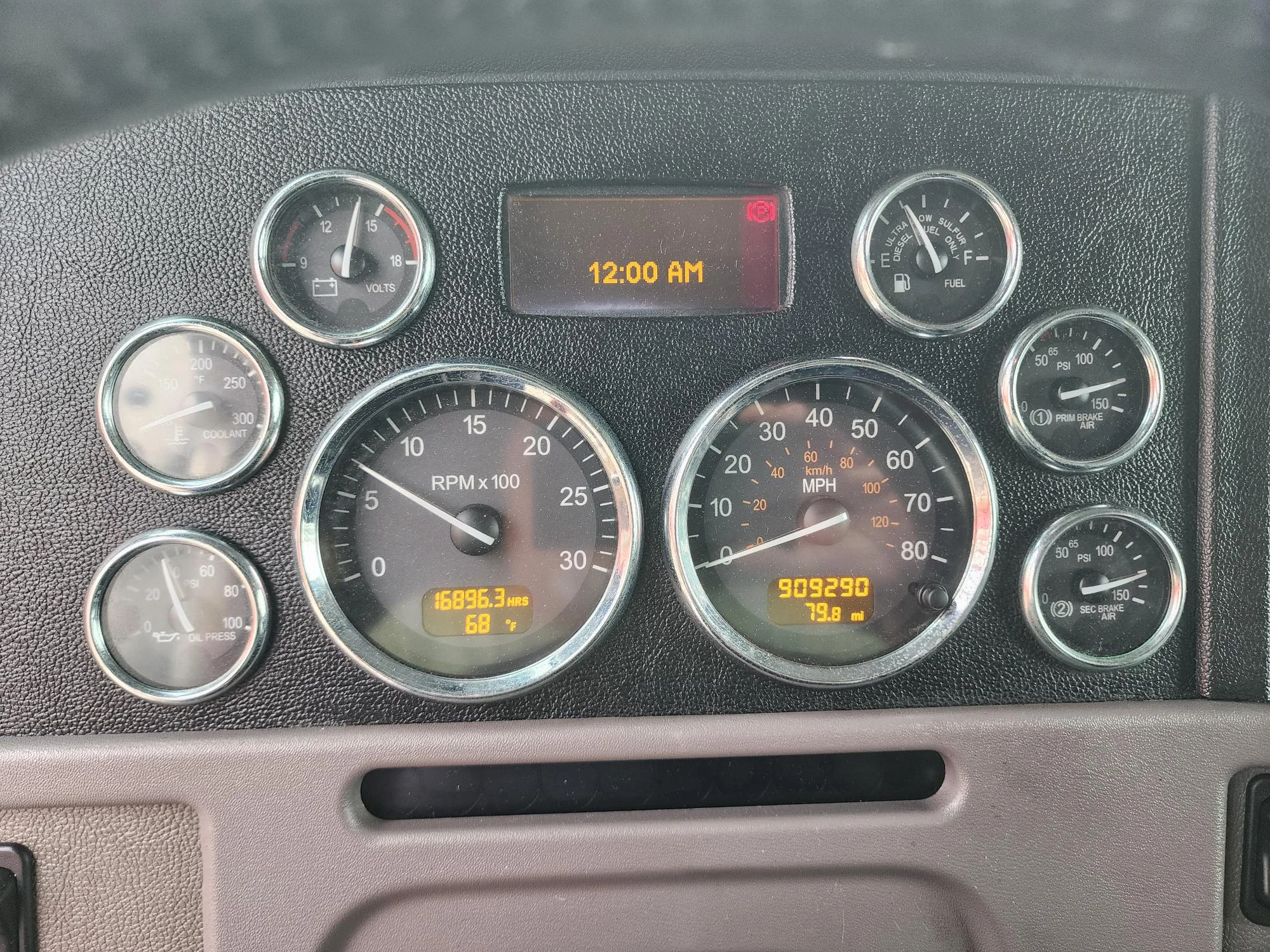 2018 Peterbilt 389 in O'fallon, MO — photo 7