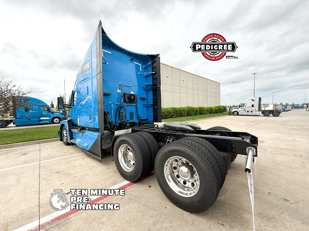 2024 Kenworth T680 in Springfield, MO — photo 2