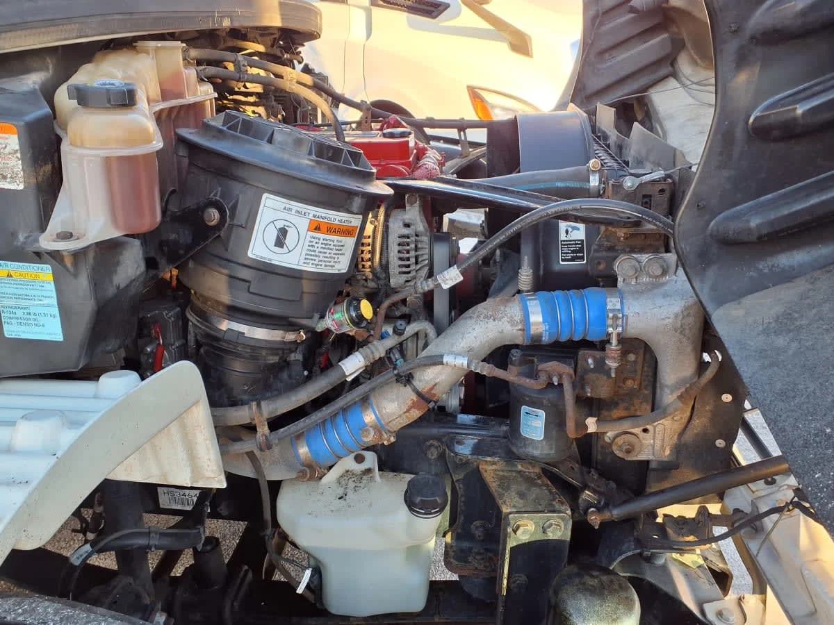 2016 Freightliner M2 106 - image 12