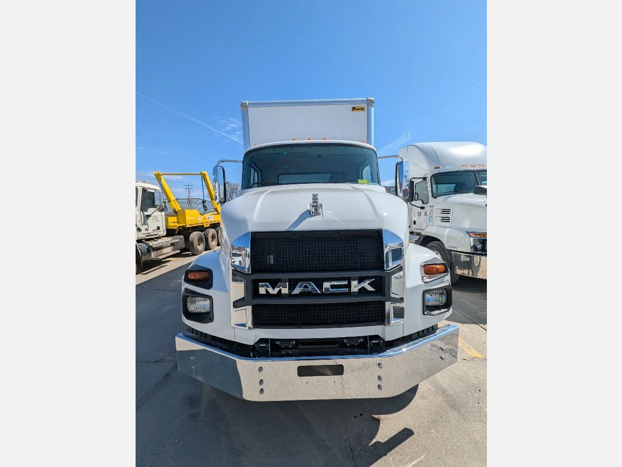 2025 Mack in Flint, MI — photo 2