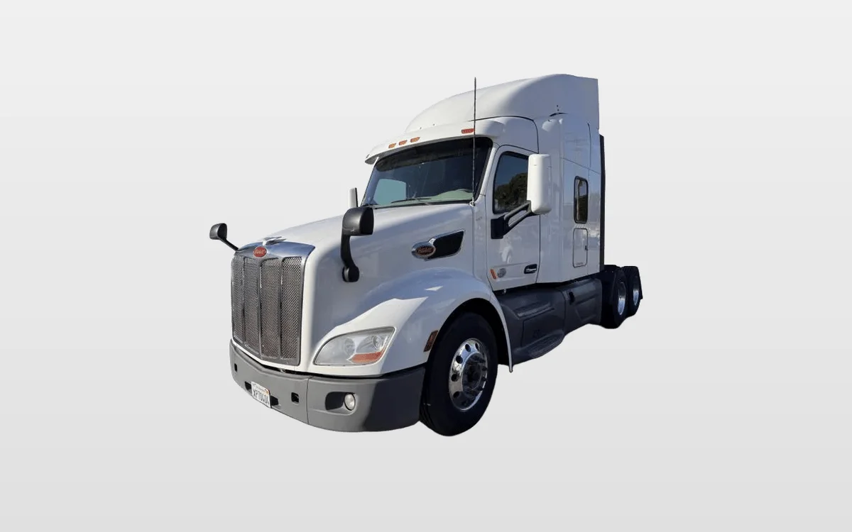 2020 Peterbilt 579 - image 1