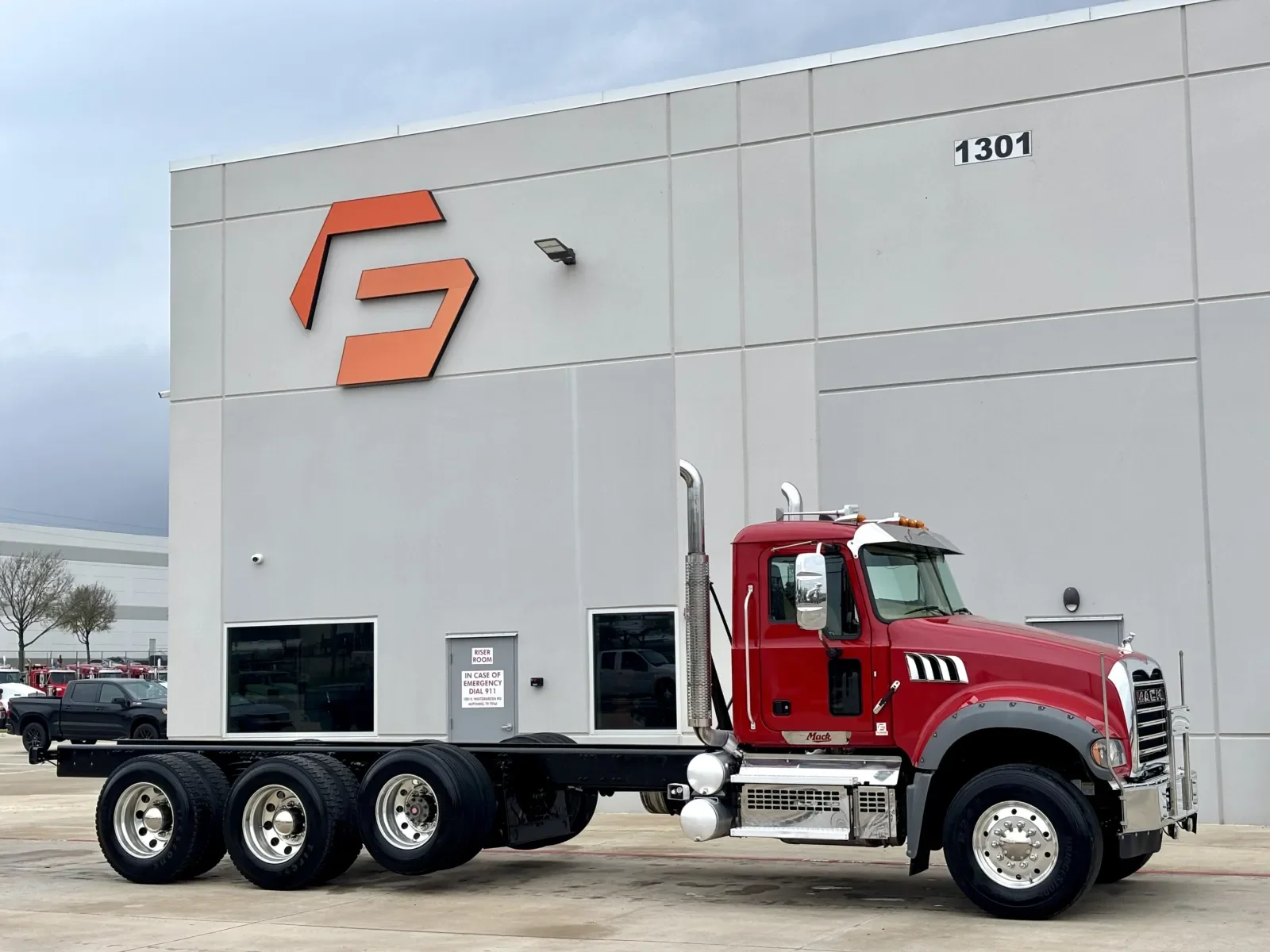 2023 Mack Granite in Hutchins, TX