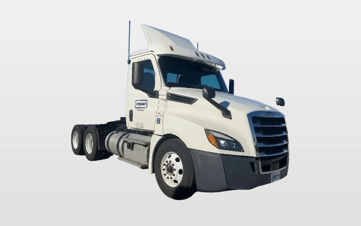 2019 Freightliner - image 1
