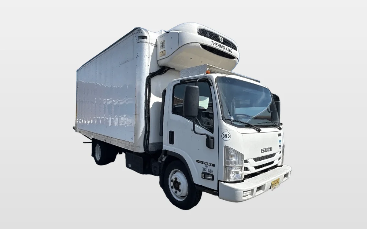 2021 Isuzu NRR - image 1