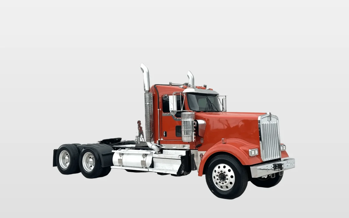 2019 Kenworth W900 - image 1