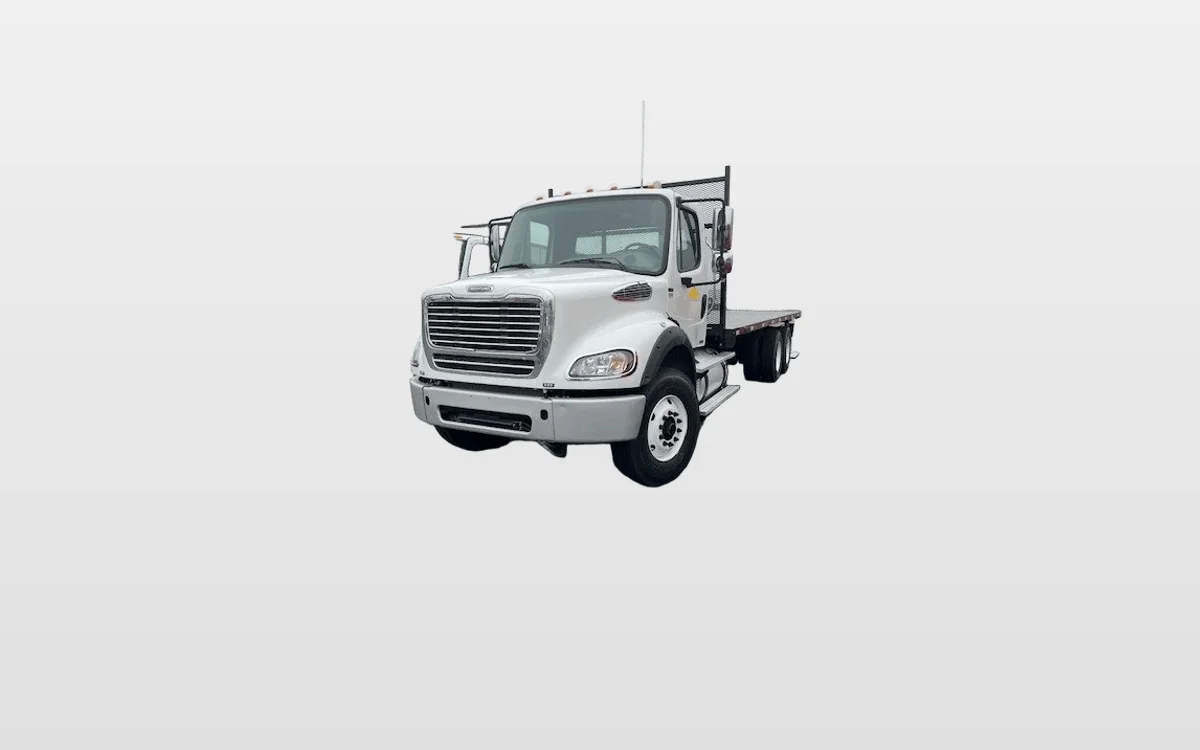 2012 Freightliner M2 106 - image 1