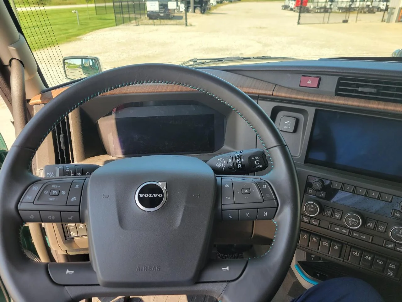 2025 Volvo in Indianapolis, IN — photo 11