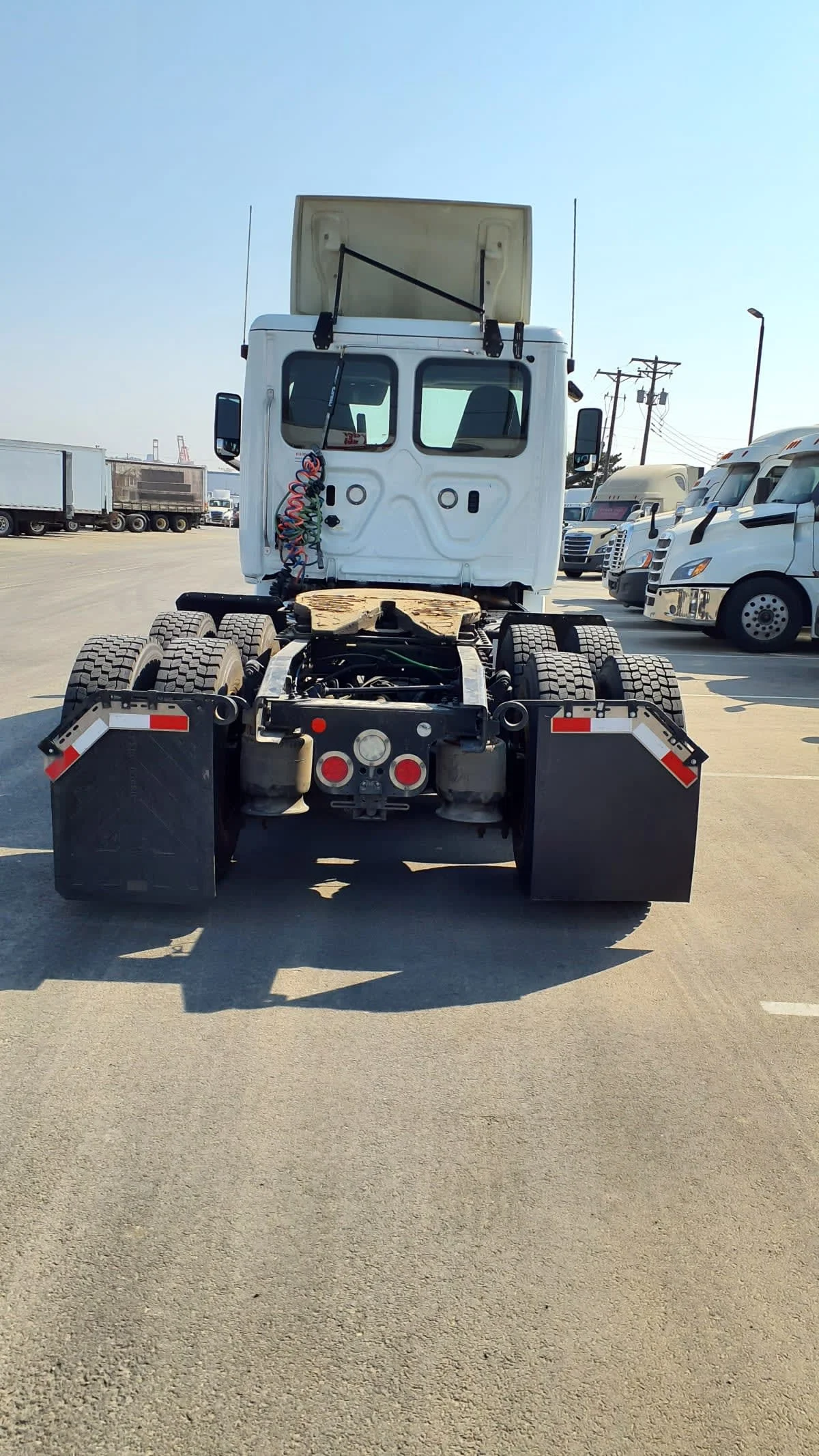 2020 Freightliner Cascadia in Tacoma, WA — photo 5