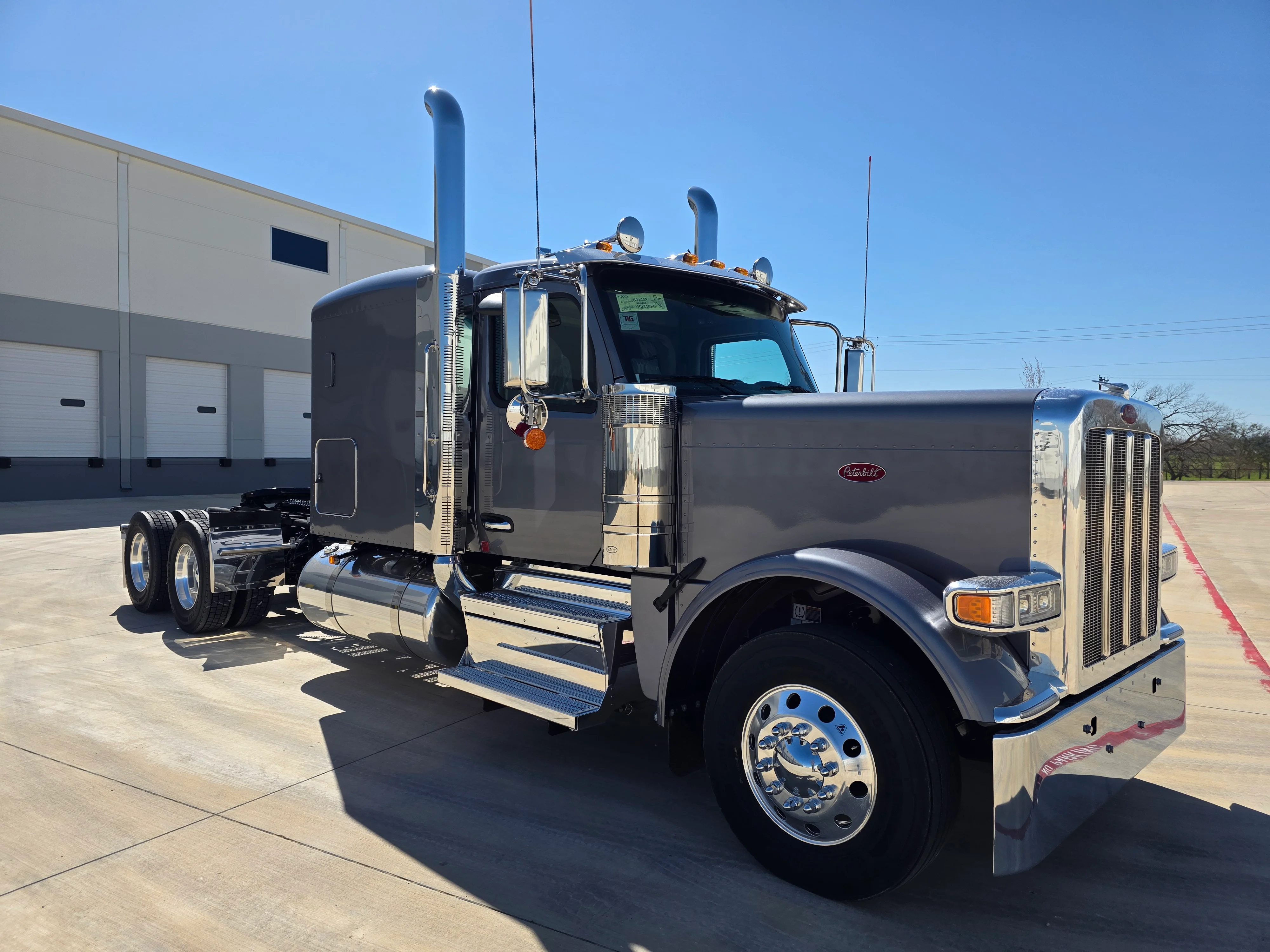 2027 Peterbilt 589 in Joplin, MO — photo 7