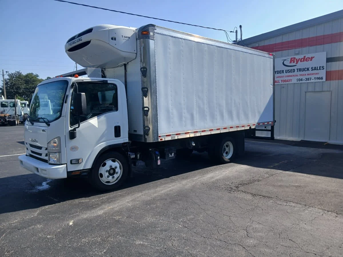 2019 Isuzu NRR