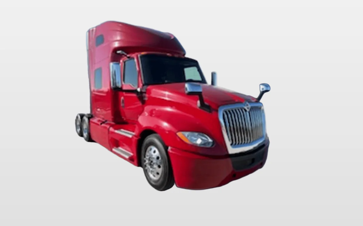 2021 International LT - image 1