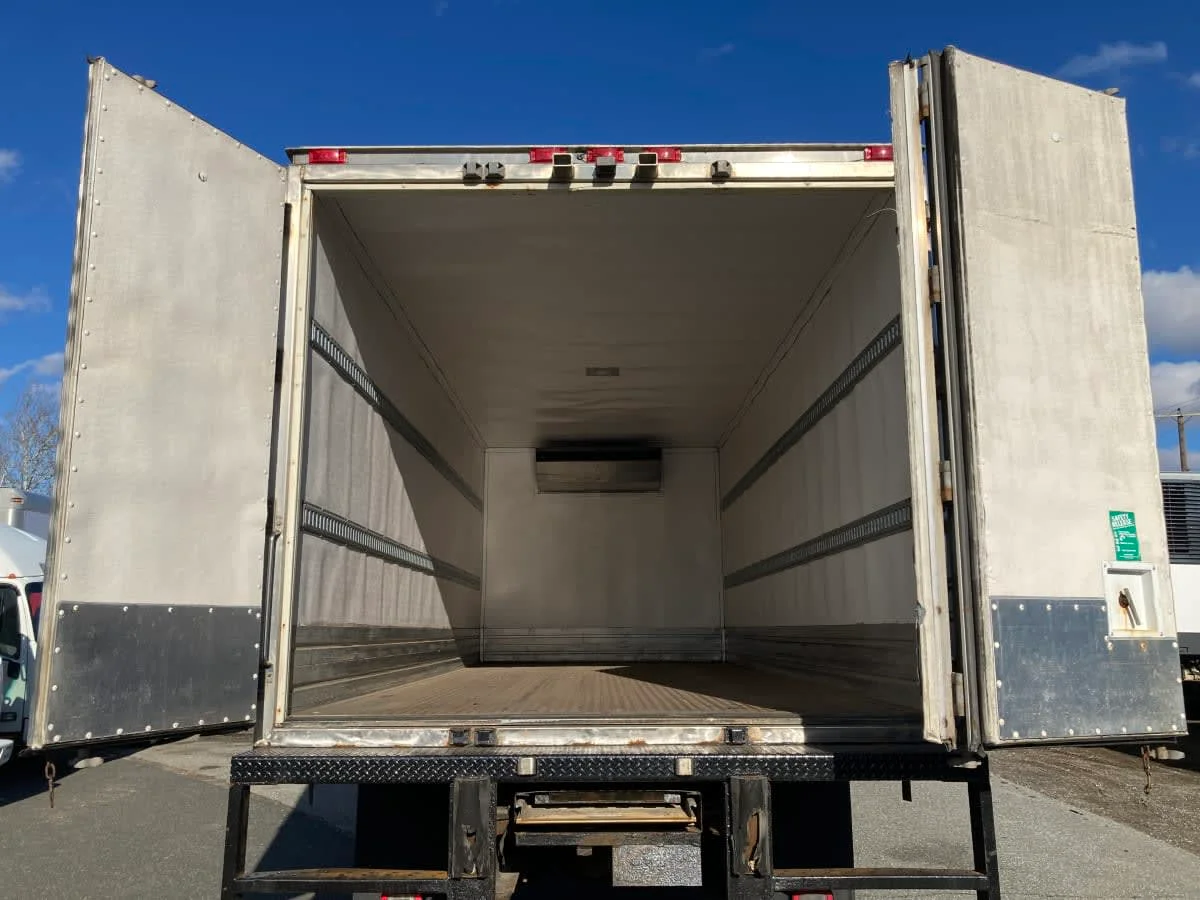 2019 Freightliner M2 106 in Springfield, MA — photo 7