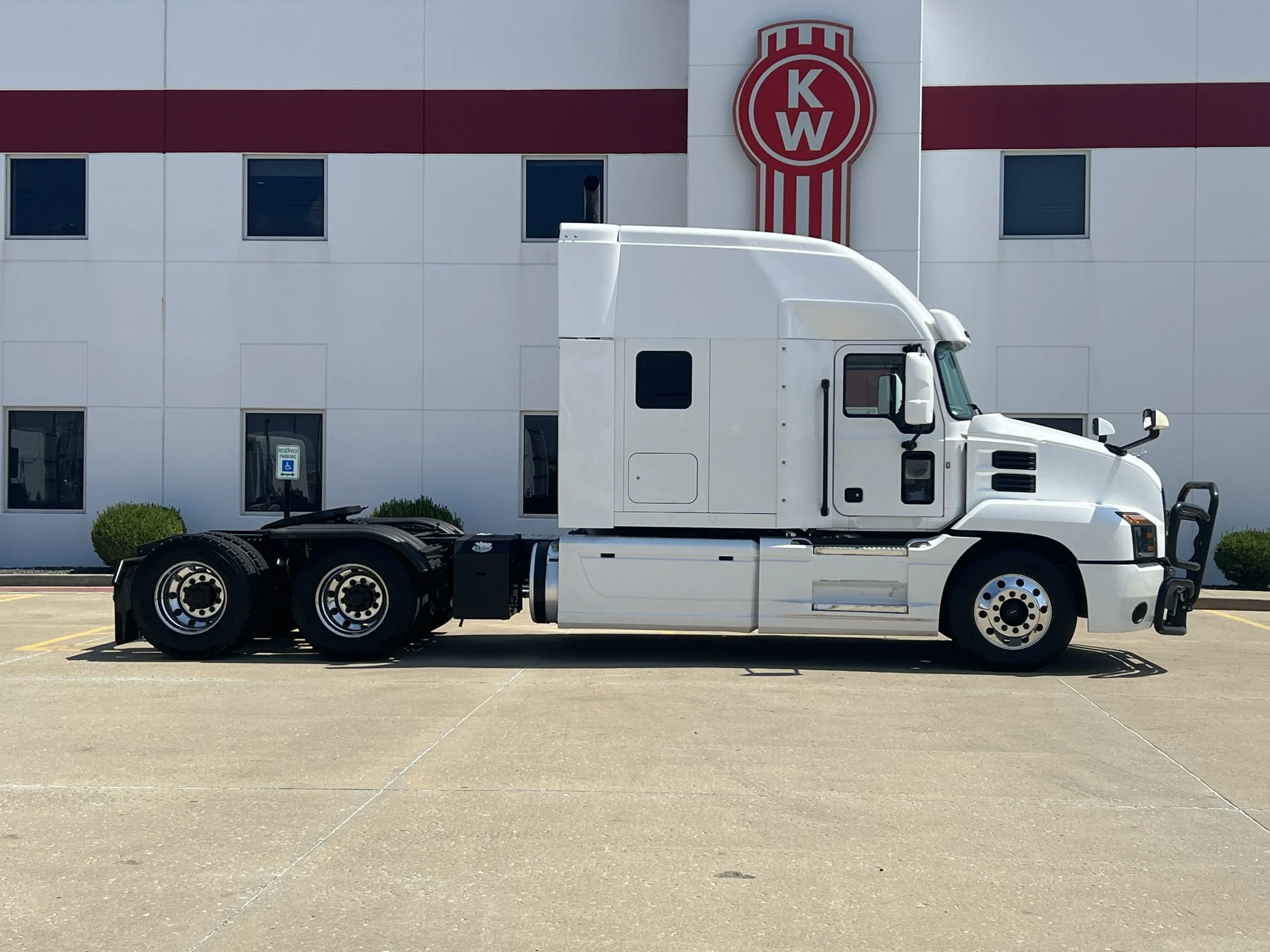 2019 Mack Anthem in Troy, IL — photo 4