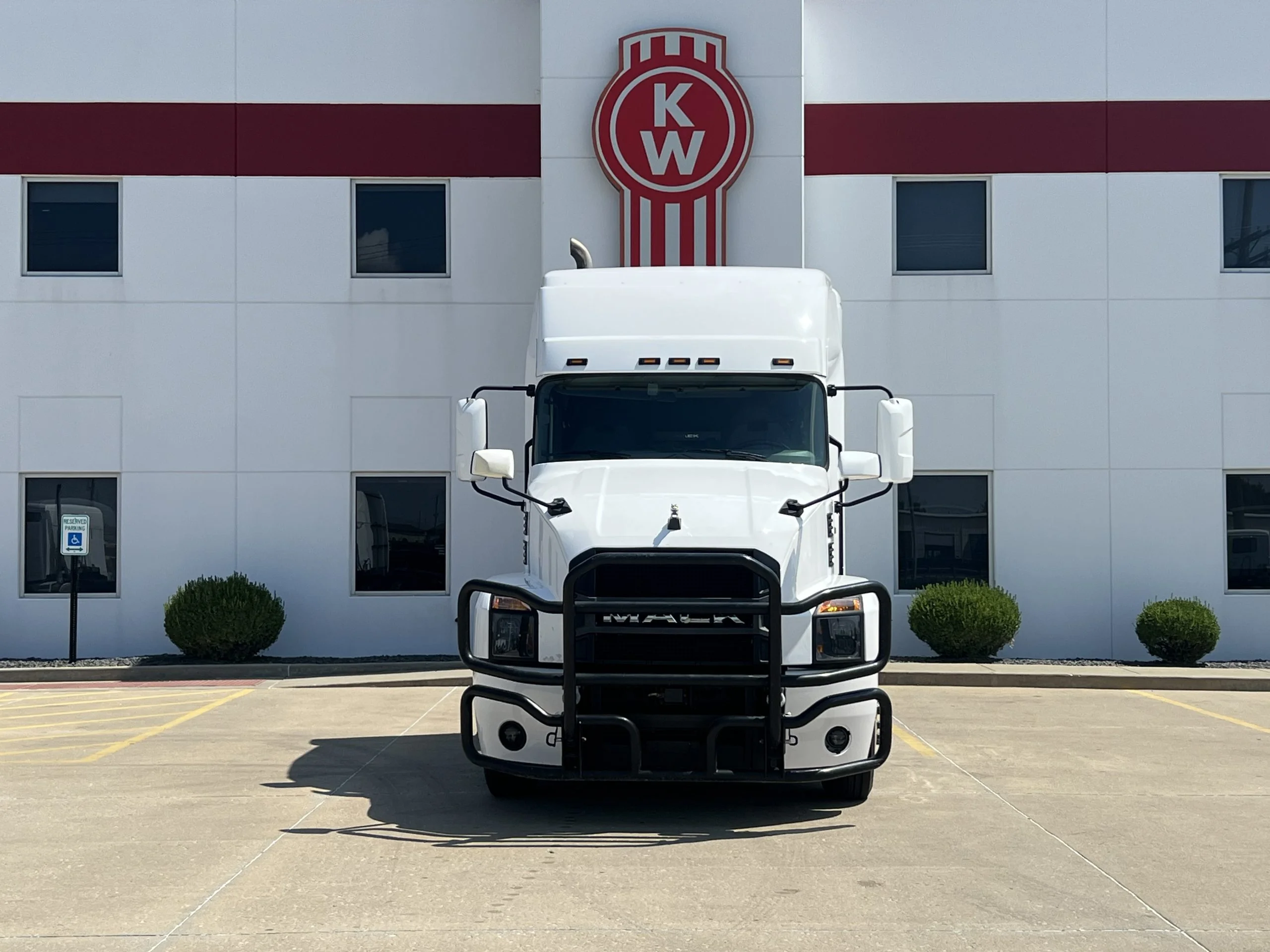 2019 Mack Anthem in Troy, IL — photo 2