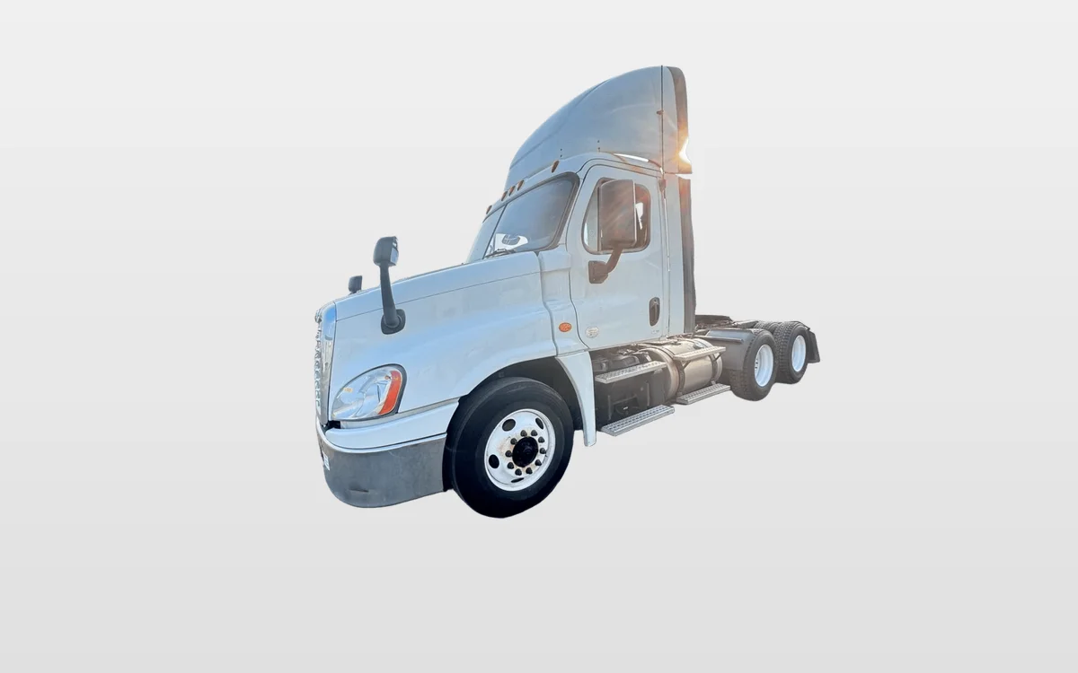 2017 Freightliner - image 1