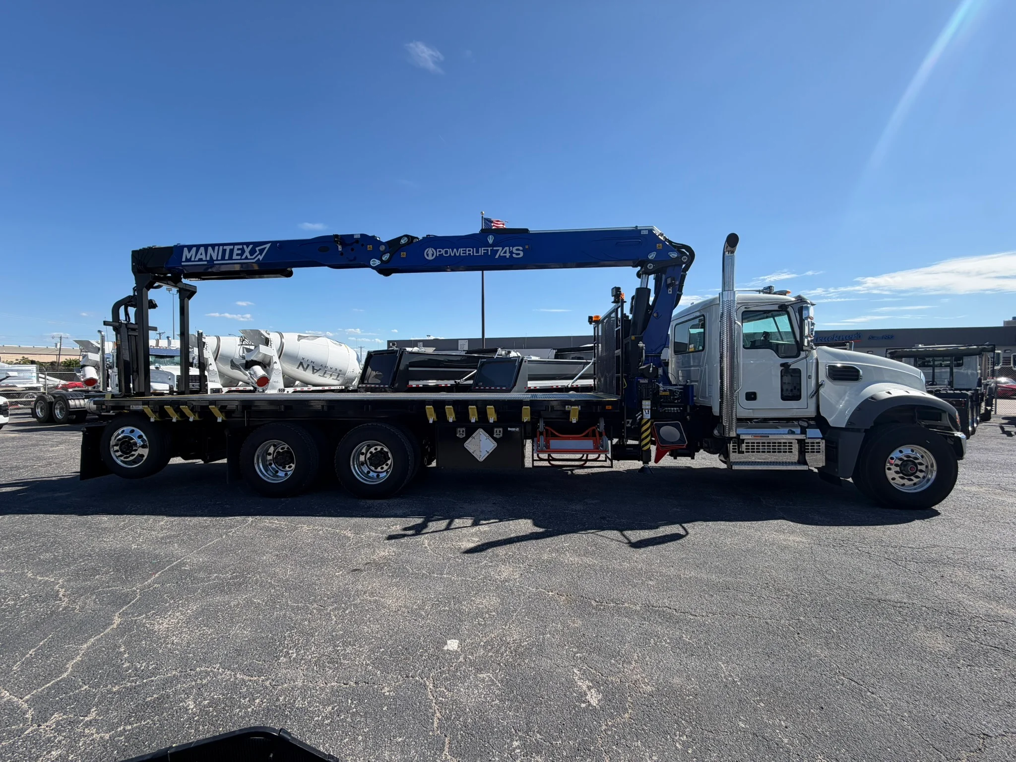 2026 Mack Granite in Fort Worth, TX — photo 4