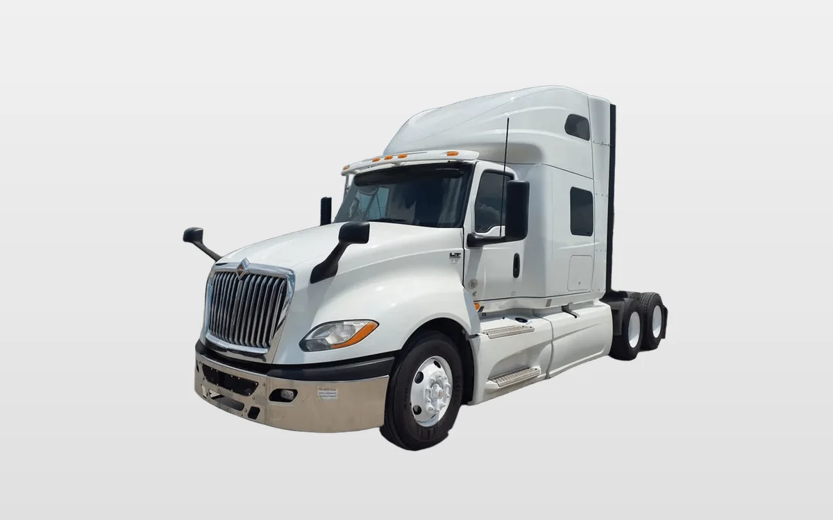 2019 International - image 1