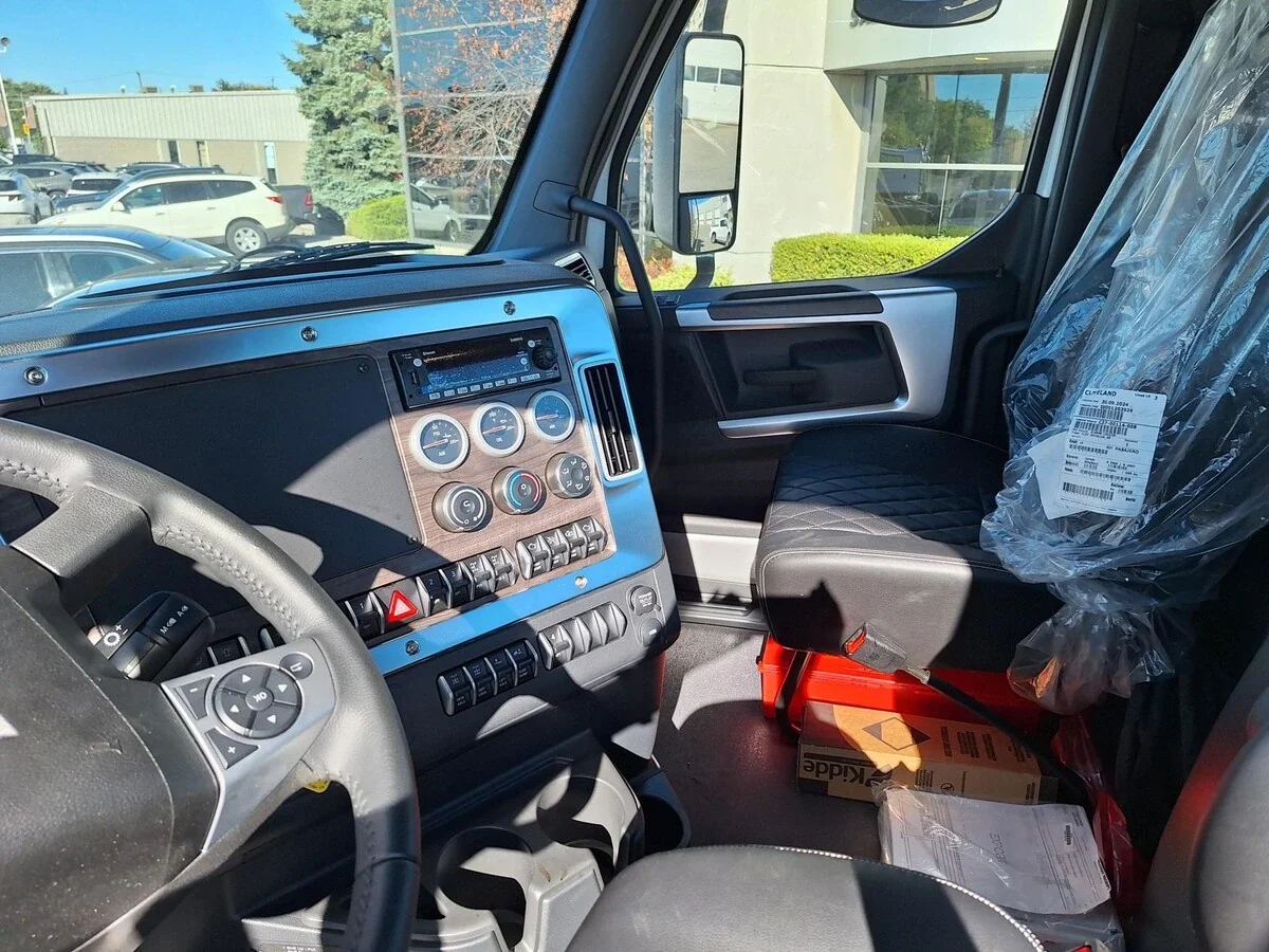 2025 Western Star 49X - image 9